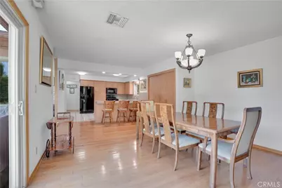 6860 Babcock Avenue, North Hollywood, CA 91605 - Photo 17