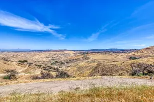 30668 3/4 Tick Canyon, Canyon Country, CA 91387 - Photo 35