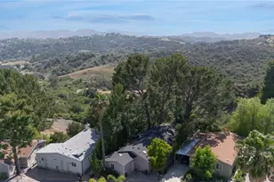 126 Pueblo Ln, Topanga, CA 90290 - Photo 35