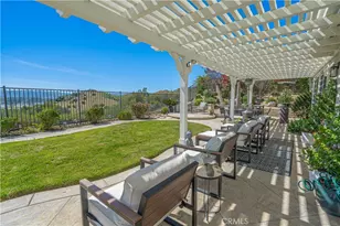28076 Bridlewood, Castaic, CA 91384 - Photo 37