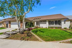 25660 Lochmoor Rd, Valencia, CA 91355 - Photo 5