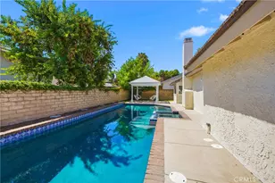 25660 Lochmoor Rd, Valencia, CA 91355 - Photo 51