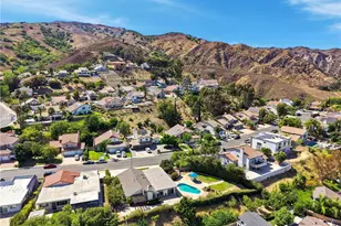 17478 Doric St, Granada Hills, CA 91344 - Photo 45