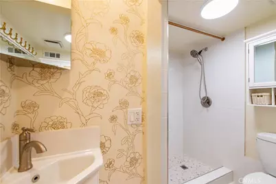 10057 Hillview, Chatsworth, CA 91311 - Photo 15