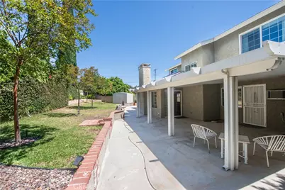 10057 Hillview, Chatsworth, CA 91311 - Photo 27