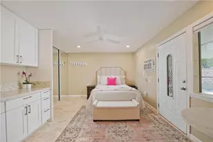 10057 Hillview, Chatsworth, CA 91311 - Photo 13