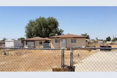 9219 E Avenue R, Littlerock, CA 93543 - Photo 3