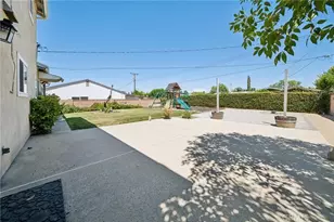 22369 Espuella, Saugus, CA 91350 - Photo 27