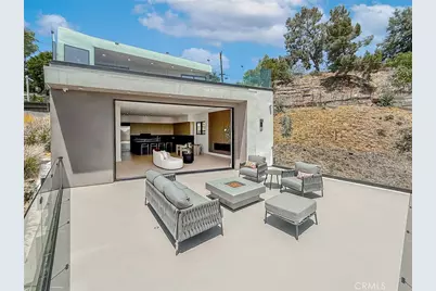 5134 Medina, Woodland Hills, CA 91364 - Photo 19