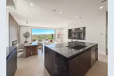 5134 Medina, Woodland Hills, CA 91364 - Photo 17