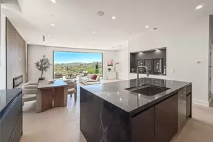 5134 Medina, Woodland Hills, CA 91364 - Photo 17