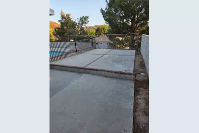 20616 Steve Jon Street, Saugus, CA 91350 - Photo 29