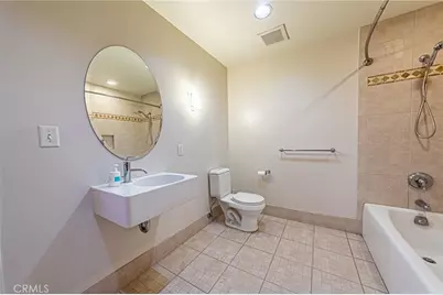 1111 S Grand Avenue #518, Los Angeles, CA 90015 - Photo 7