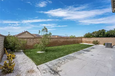 22604 Dragonfly Court, Saugus, CA 91350 - Photo 29