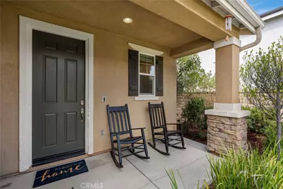 22604 Dragonfly Court, Saugus, CA 91350 - Photo 3