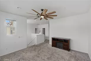 22604 Dragonfly Ct, Saugus, CA 91350 - Photo 17