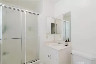13853 Tucker Ave, Sylmar, CA 91342 - Photo 31