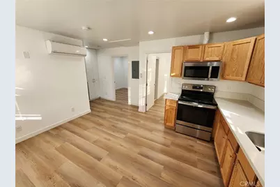 23753 Welby Way, Los Angeles, CA 91307 - Photo 11