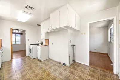 3023 Bucknell, Bakersfield, CA 93305 - Photo 9