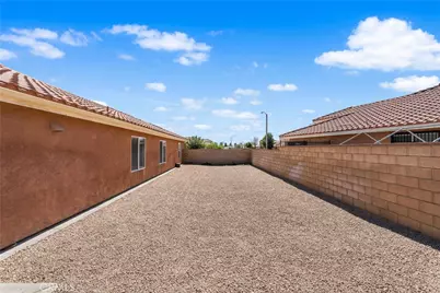 43035 Vineyard, Lancaster, CA 93535 - Photo 33