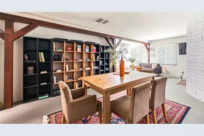 14325 Millbrook Drive, Sherman Oaks, CA 91423 - Photo 17