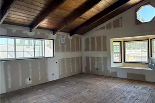 1028 N Naomi St, Burbank, CA 91505 - Photo 17