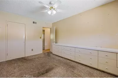 9435 Haskell, North Hills, CA 91343 - Photo 25