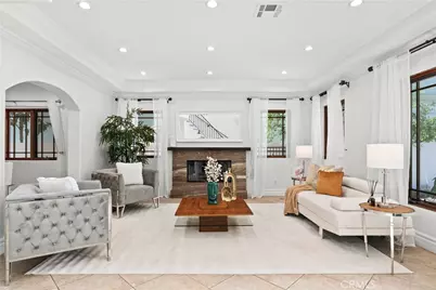 15014 Valleyheart, Sherman Oaks, CA 91403 - Photo 5