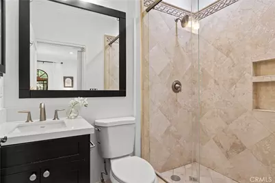 15014 Valleyheart, Sherman Oaks, CA 91403 - Photo 35