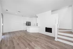 26939 Hillsborough Pkwy, Valencia, CA 91354 - Photo 5