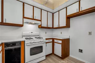517 Palisades Dr, Pacific Palisades, CA 90272 - Photo 17