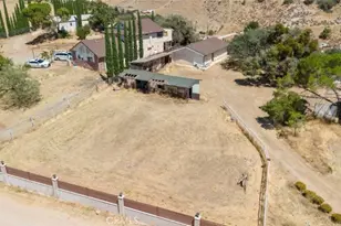 403 Cuddy Canyon Rd, Lebec, CA 93243 - Photo 13