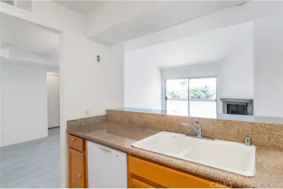 20253 Keswick Street #318, Winnetka, CA 91306 - Photo 9