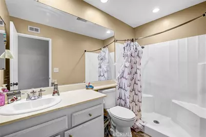 24389 La Glorita, Newhall, CA 91321 - Photo 21