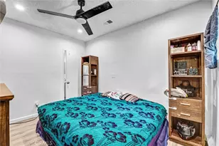 24389 La Glorita, Newhall, CA 91321 - Photo 19