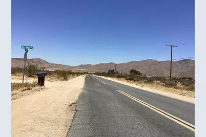 0 Milpas, Apple Valley, CA 92308 - Photo 25