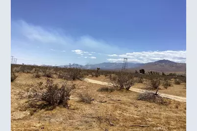 0 Milpas, Apple Valley, CA 92308 - Photo 33