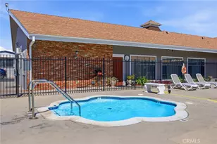 8811 Canoga Ave, Canoga Park, CA 91304 - Photo 41