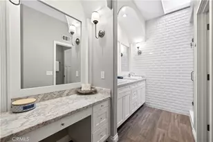 24520 Windsor Dr, Valencia, CA 91355 - Photo 23