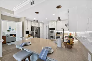 24520 Windsor Dr, Valencia, CA 91355 - Photo 9