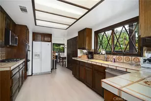 5515 Shirley Ave, Tarzana, CA 91356 - Photo 9