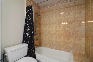19611 Rosita St, Tarzana, CA 91356 - Photo 27