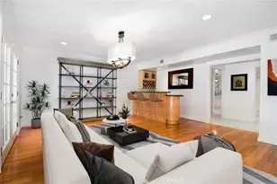 19611 Rosita St, Tarzana, CA 91356 - Photo 9