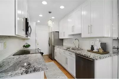 5400 Lindley Avenue #101, Encino, CA 91316 - Photo 9