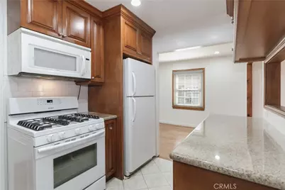 6313 Bluebell Avenue, North Hollywood, CA 91606 - Photo 7
