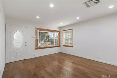6313 Bluebell Avenue, North Hollywood, CA 91606 - Photo 3