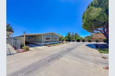 45465 E 25th Street #26, Lancaster, CA 93535 - Photo 9