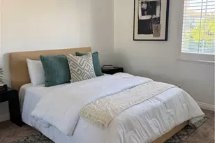 19784 Yosemite Cir, Porter Ranch, CA 91326 - Photo 15