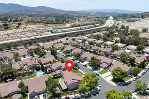28828 Loretta Ln, Canyon Country, CA 91387 - Photo 27