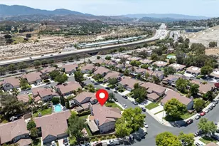 28828 Loretta Ln, Canyon Country, CA 91387 - Photo 27